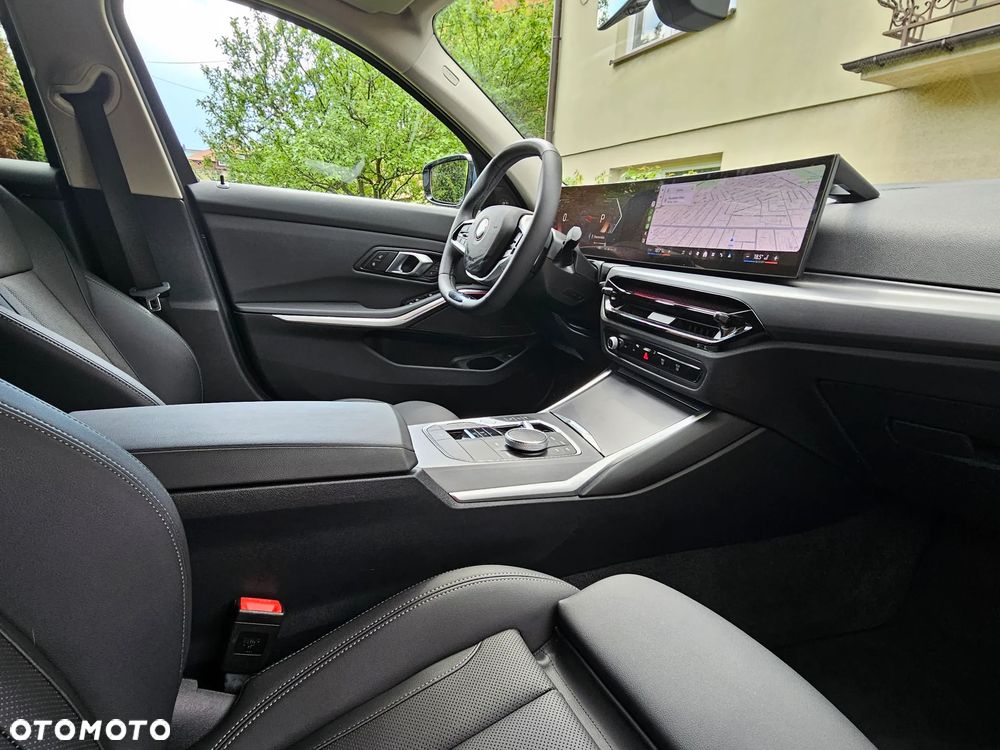 BMW Seria 3 - 21