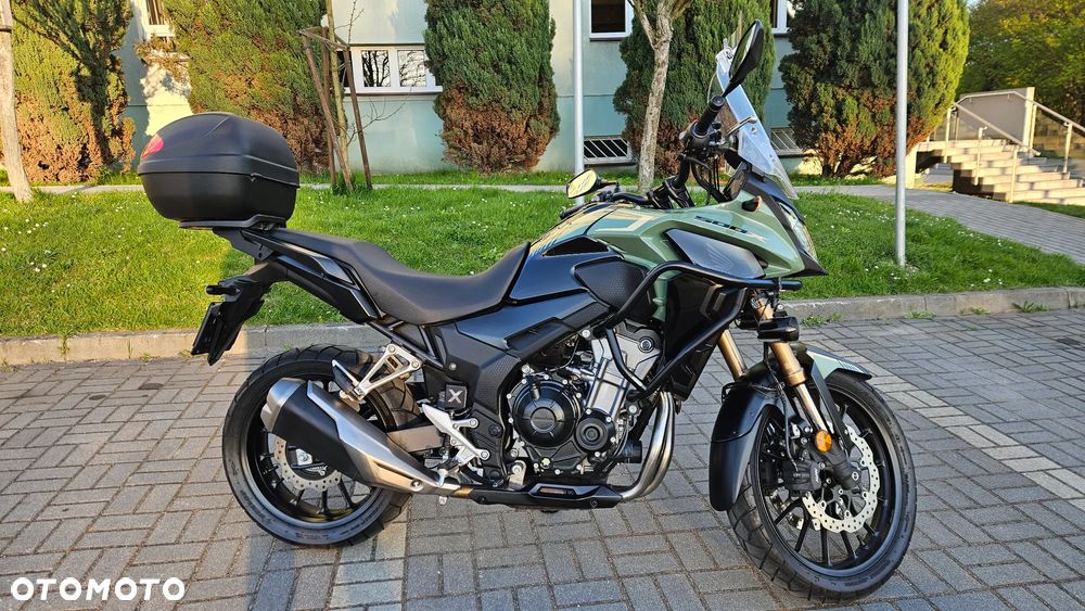 Honda CB - 1