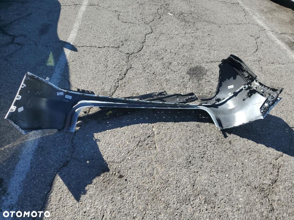 Mercedes-Benz GLB - 13