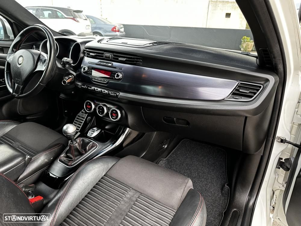 Alfa Romeo Giulietta 1.6 JTDM Progression - 26