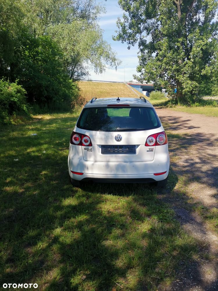 Volkswagen Golf Plus - 15