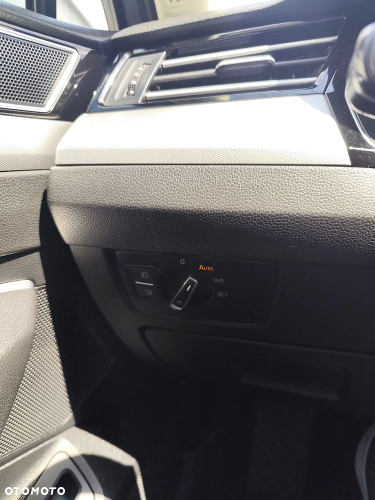 Volkswagen Passat 1.4 TSI BMT Comfortline - 27