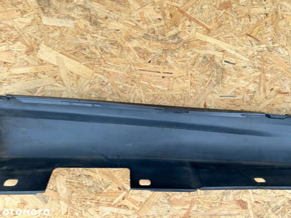 LISTWA NAKŁADKA PROGOWA LEWA AMG 197 MERCEDES W204 A2046981354 - 4