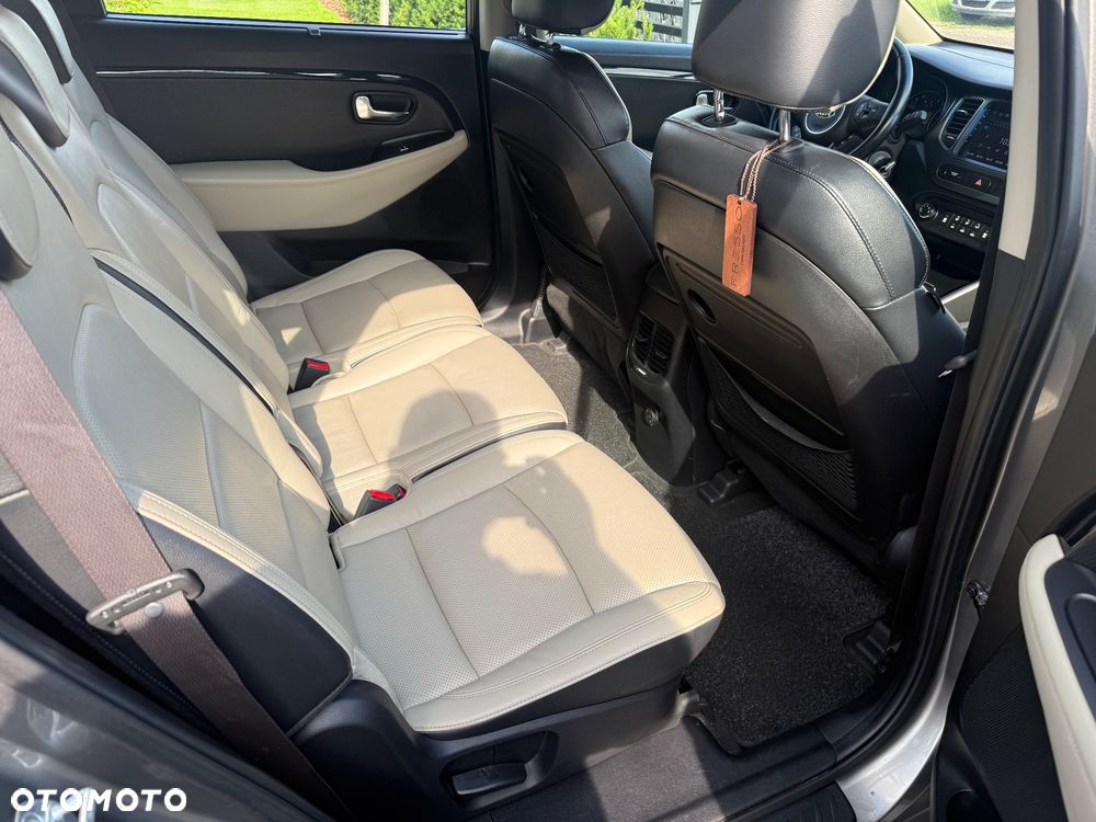 Kia Carens 1.7 CRDi L - 10