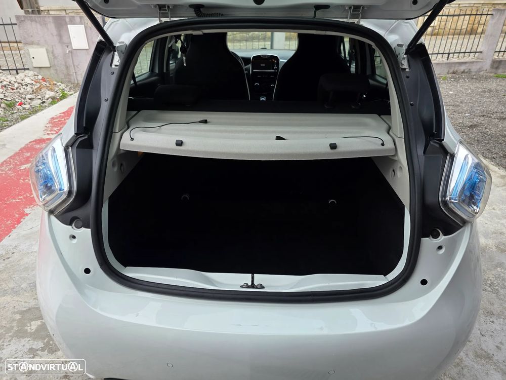 Renault Zoe (c/ Bateria) Limited 40 - 24