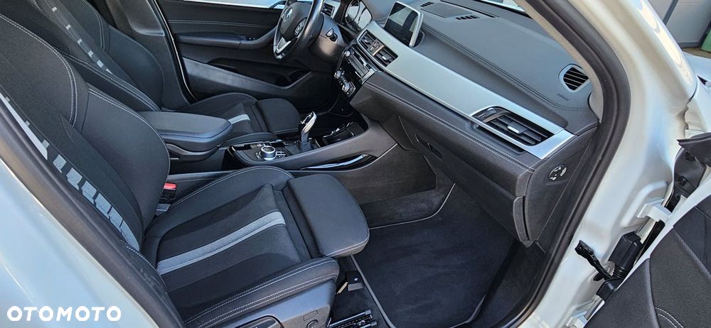 BMW X2 - 15