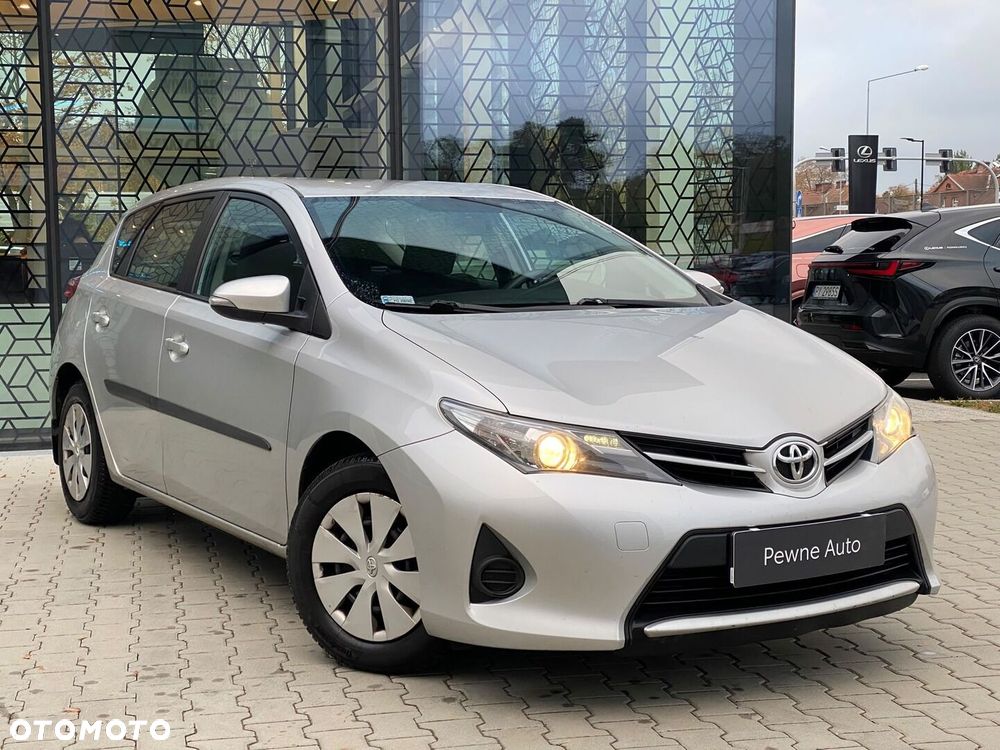 Toyota Auris 1.6 Active - 9