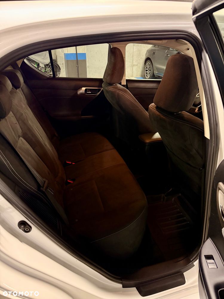 Lexus CT 200h Elegance - 9