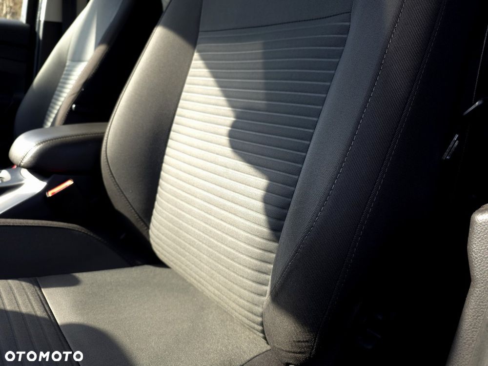 Ford C-MAX 1.5 TDCi Titanium - 17