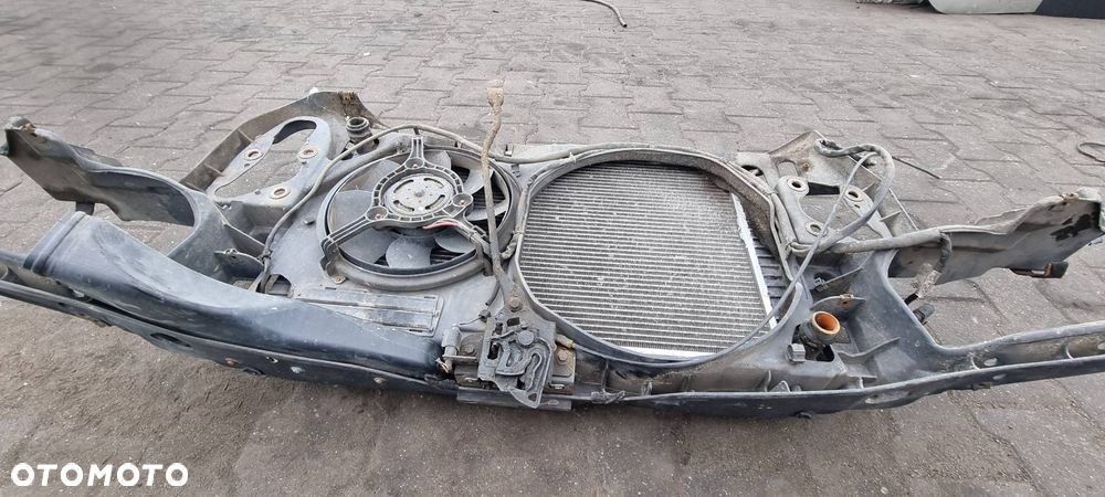 PAS PRZEDNI CHŁODNICE VOLKSWAGEN PASSAT B5 LIFT - 6