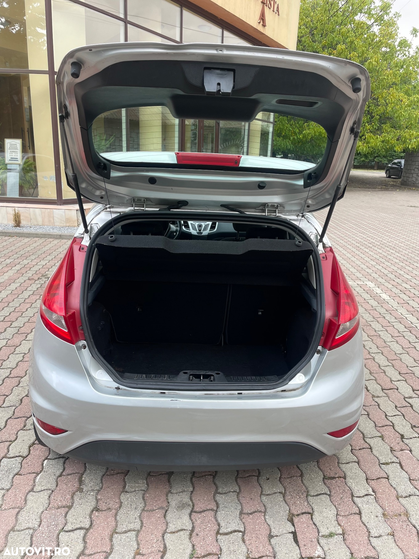 Ford Fiesta - 8