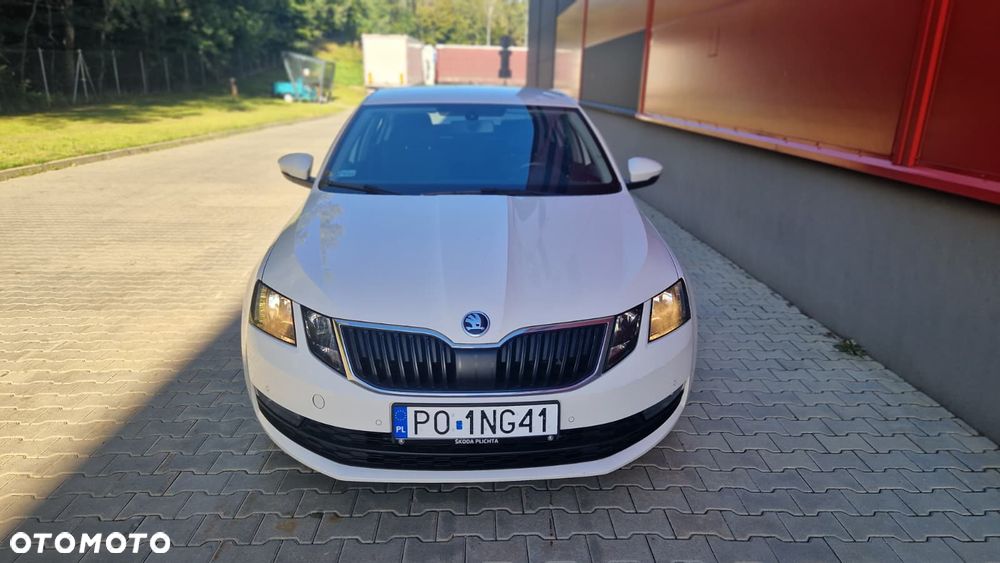 Skoda Octavia 2019 photo 3