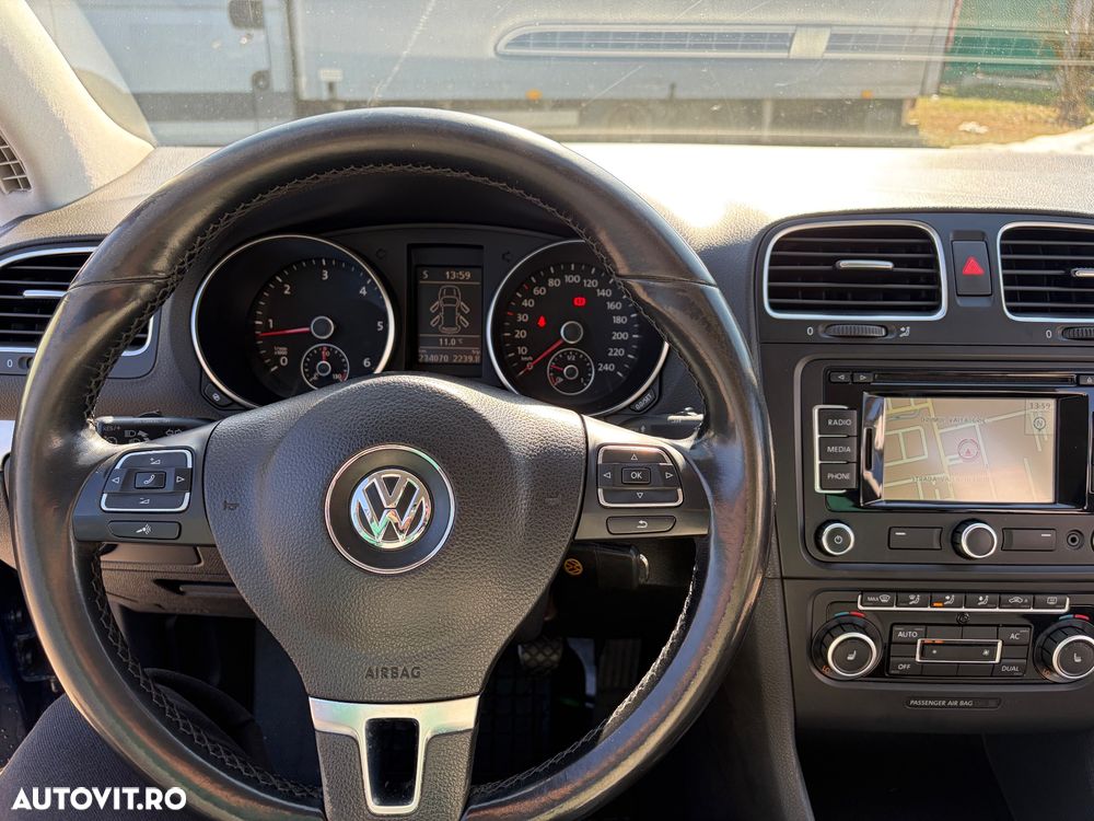 Volkswagen Golf 2.0 TDI Comfortline - 15