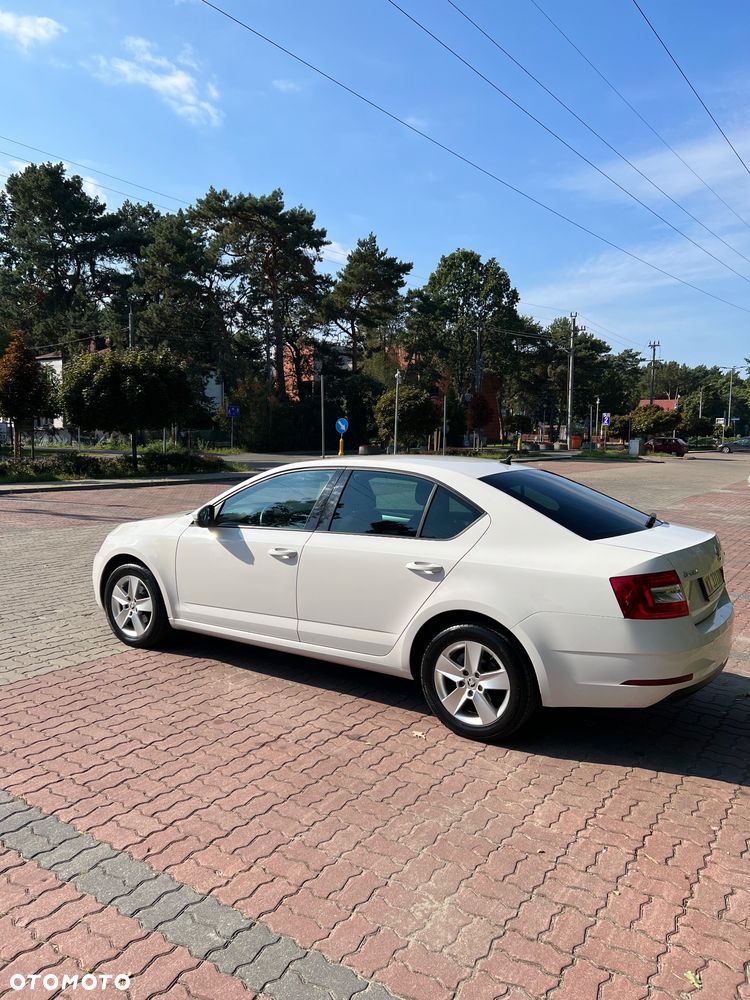 Skoda Octavia 1.6 TDI SCR Ambition - 3