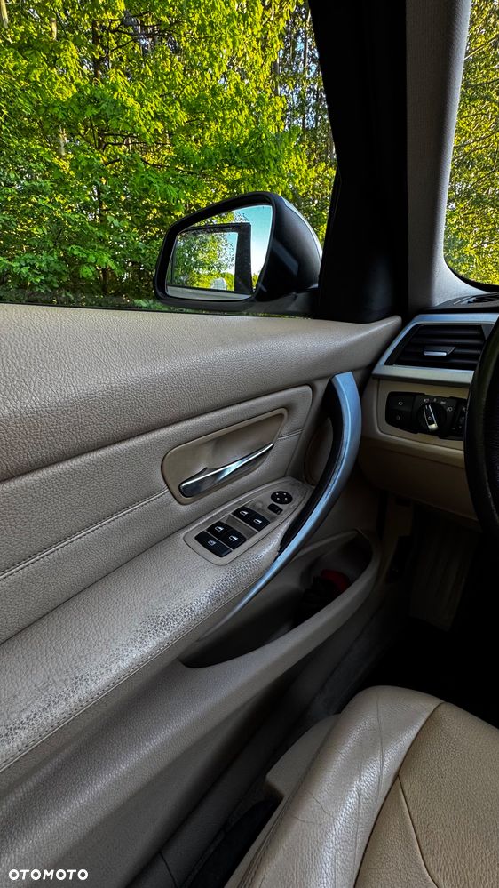 BMW Seria 3 318d DPF Edition Lifestyle - 33