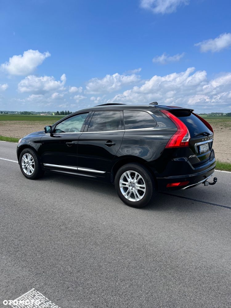 Volvo XC 60 - 4