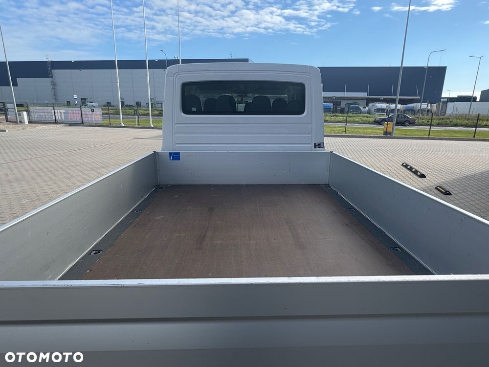MAN 4X4 / TGE 3.140 DOKA 7-osobowa - 7