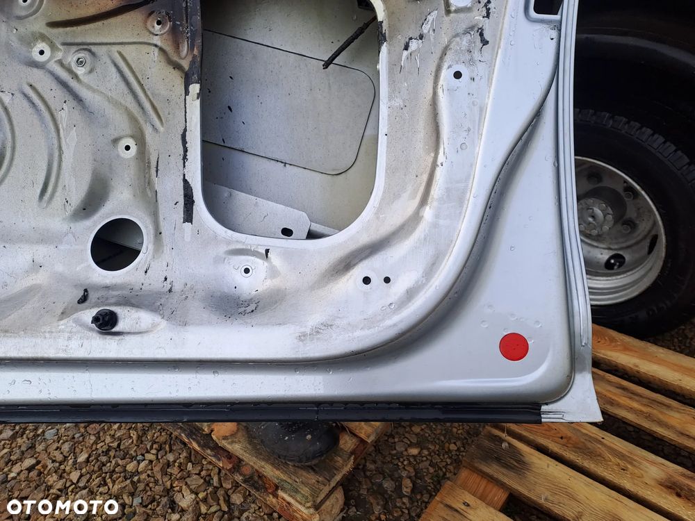 Skoda Rapid 5D HB drzwi klapa kod lakieru 9156 LA7W i inne - 13