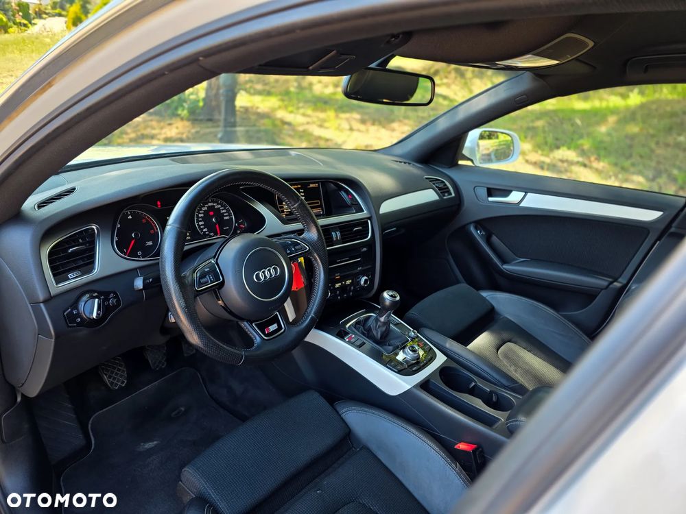 Audi A4 Avant 2.0 TDI DPF S line Sportpaket - 11