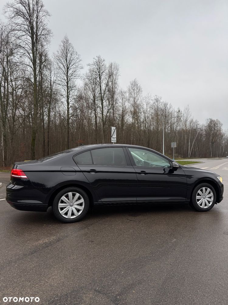 Volkswagen Passat 1.6 TDI BMT Trendline - 5