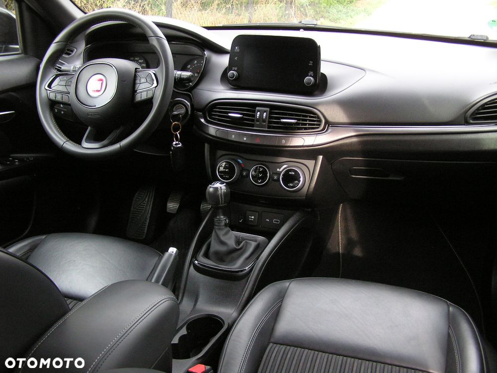 Fiat Tipo 1.4 T-Jet S-Design - 19