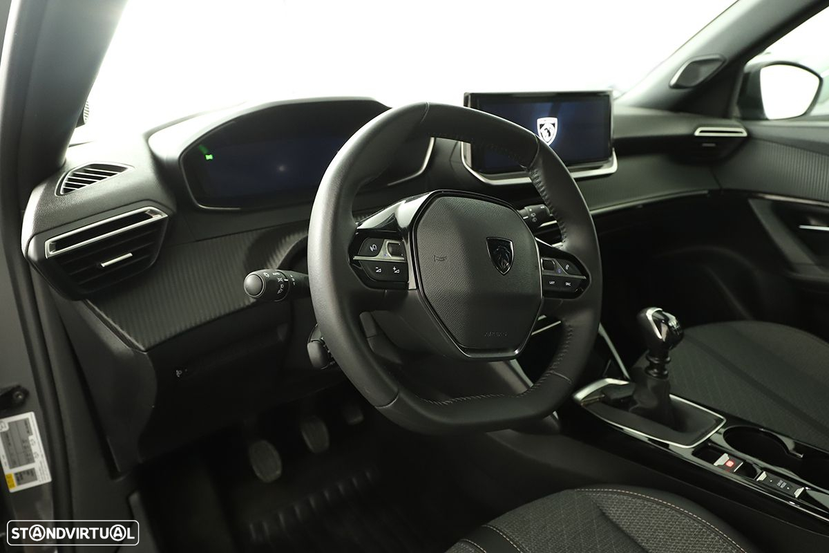 Peugeot 2008 1.2 PureTech Allure - 7