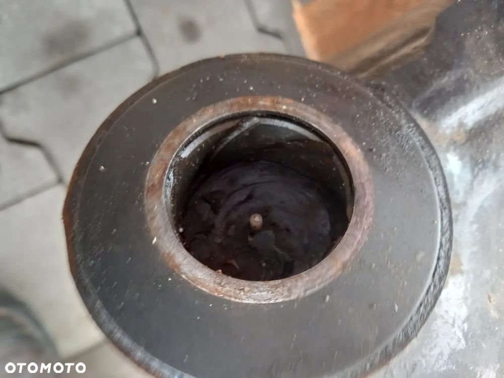 Przedni most 20.26 zwolnica obudowa mechanizm różnicowy piasta siłownik Deutz Fahr Agrotron 150 - 4