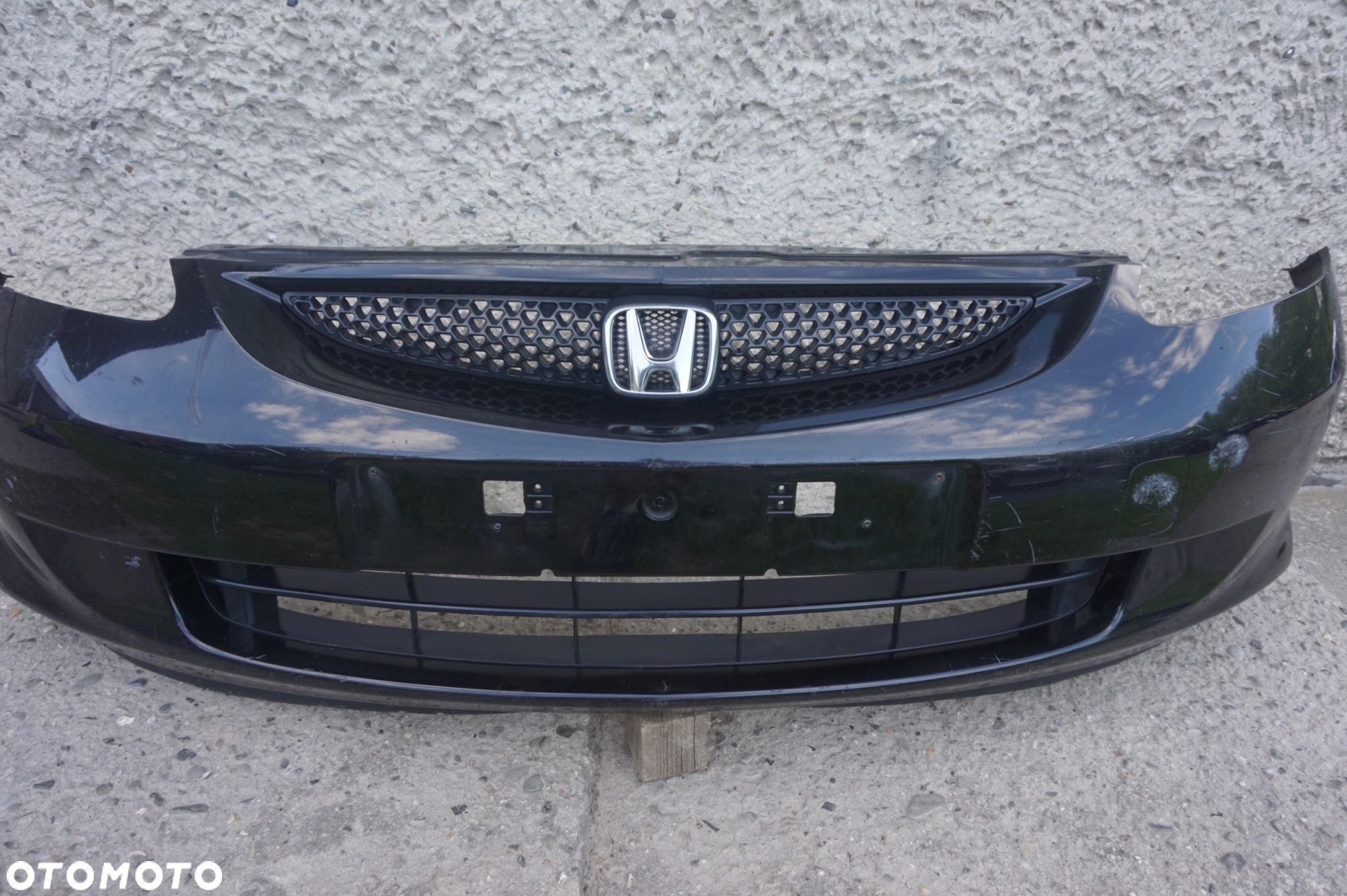 ZDERZAK PRZEDNI HONDA JAZZ 01/04r - 2