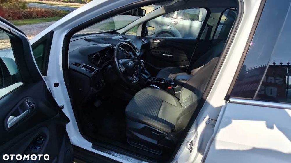 Ford C-Max 2016 photo 5
