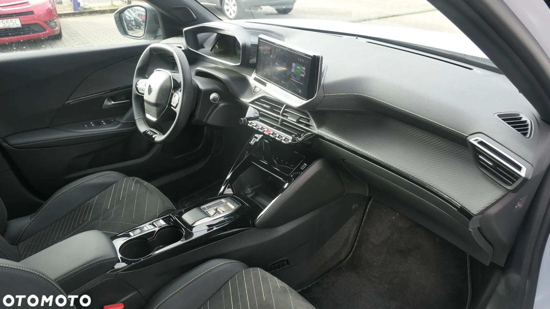 Peugeot 2008 - 13