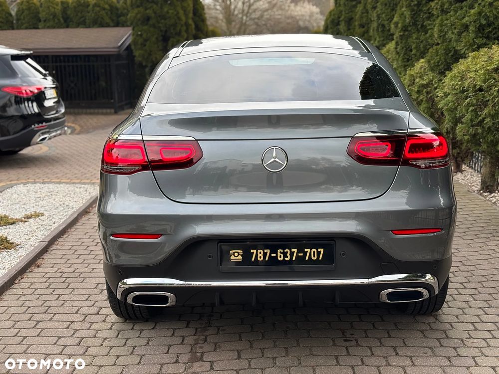 Mercedes-Benz GLC 220 d 4Matic 9G-TRONIC AMG Line - 2