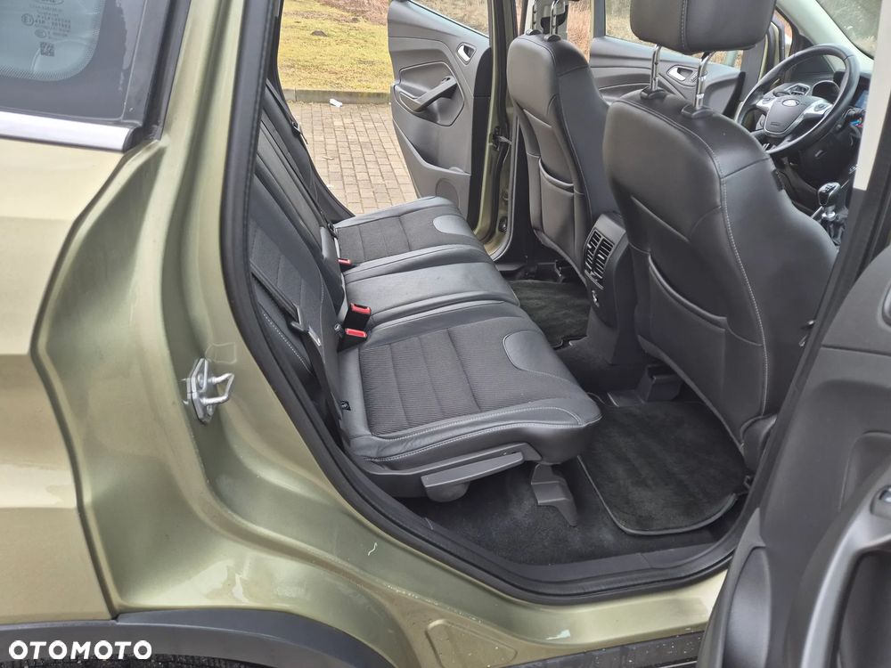 Ford Kuga 1.6 EcoBoost 2x4 SYNC - 18