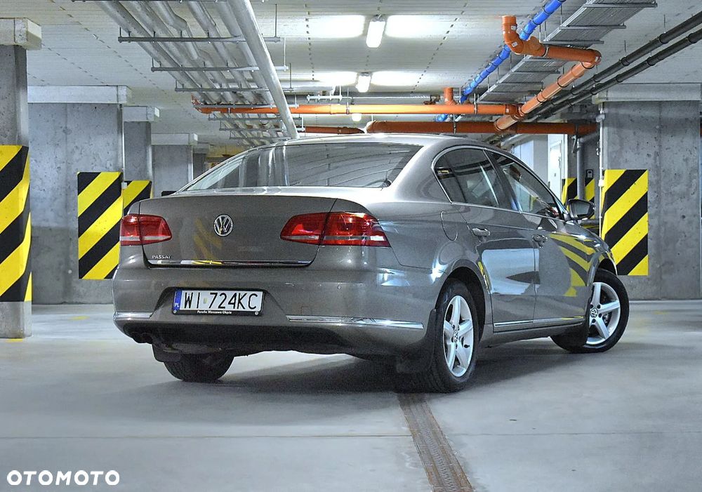 Volkswagen Passat 1.8 TSI Highline DSG - 5