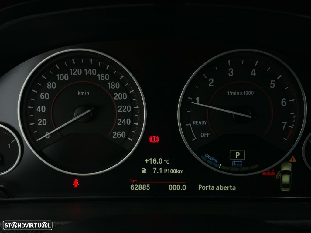 BMW 330 e iPerformance - 9