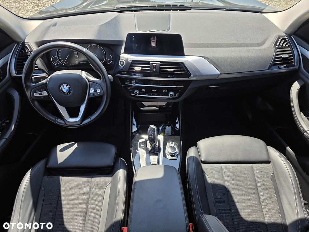 BMW X3 xDrive20d MHEV Business Edition - 16