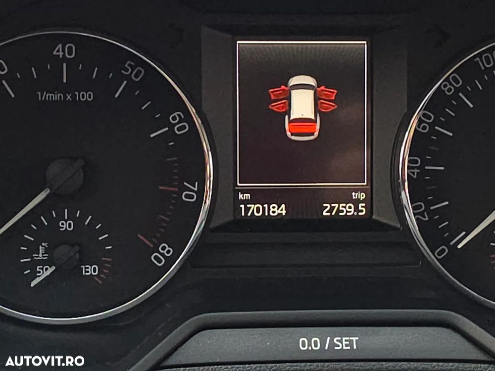 Skoda Octavia 1.8 TSI 4X4 ELEGANCE DSG - 14