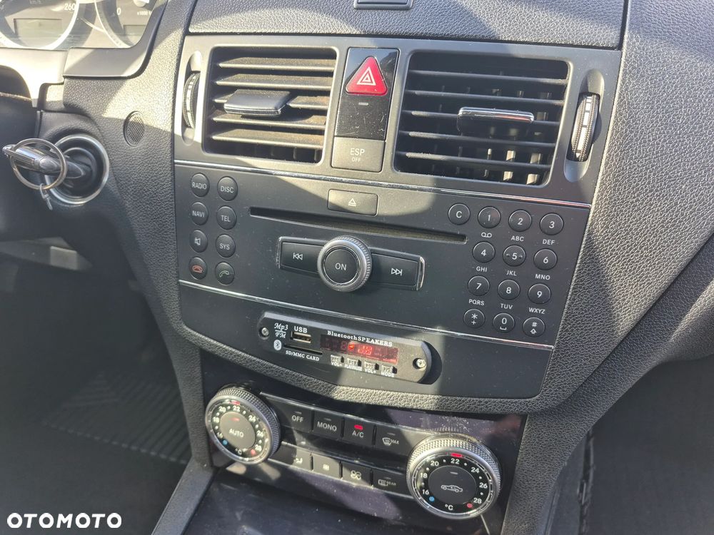 Mercedes-Benz Klasa C 200 CDI Elegance - 8