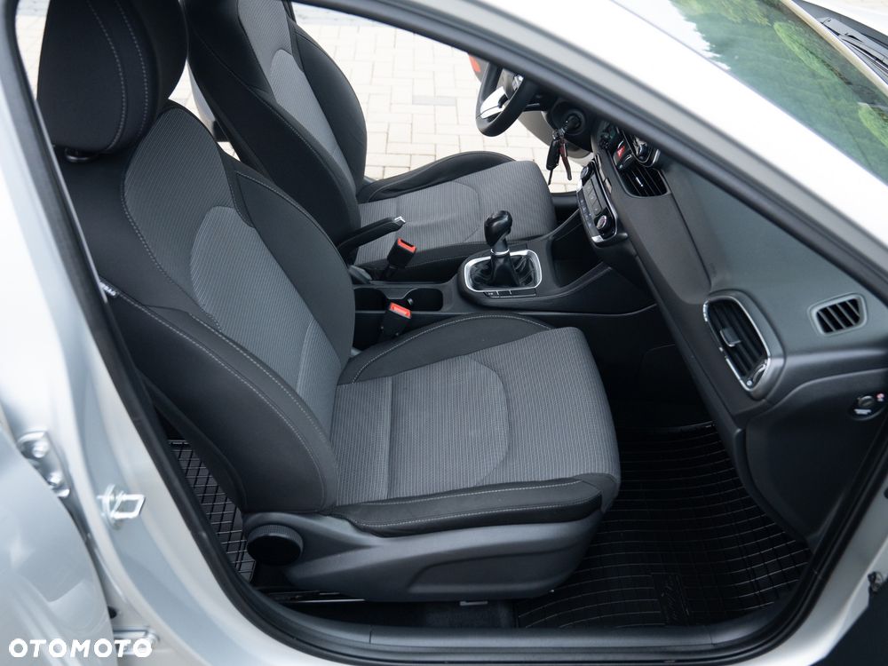 Hyundai i30 1.6 CRDI Passion - 23