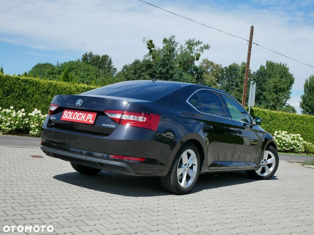 Skoda Superb 1.8 TSI DSG Ambition - 3