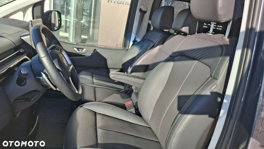 Hyundai Staria - 9