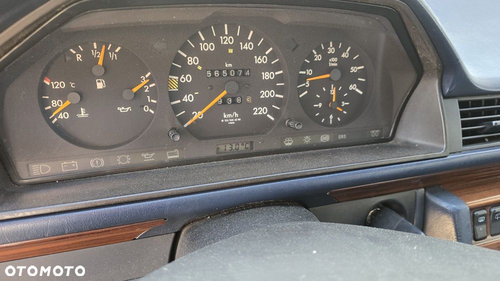 Mercedes-Benz W124 (1984-1993) - 16
