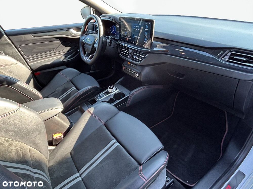 Ford Focus - 18