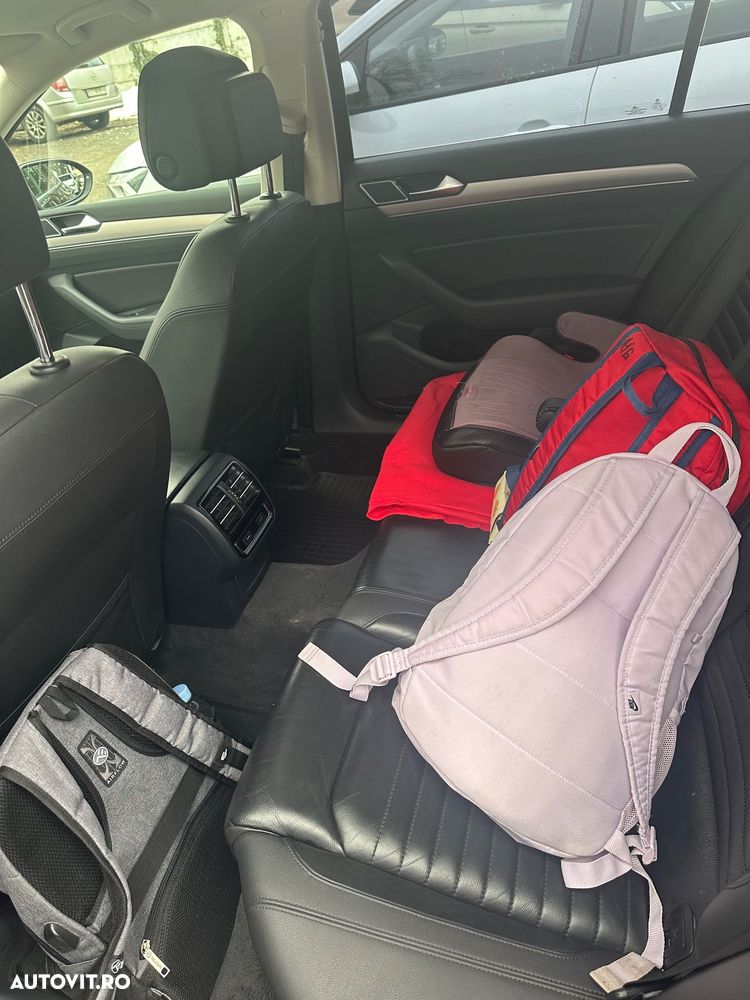 Volkswagen Passat 2.0 TDI SCR DSG Highline - 10