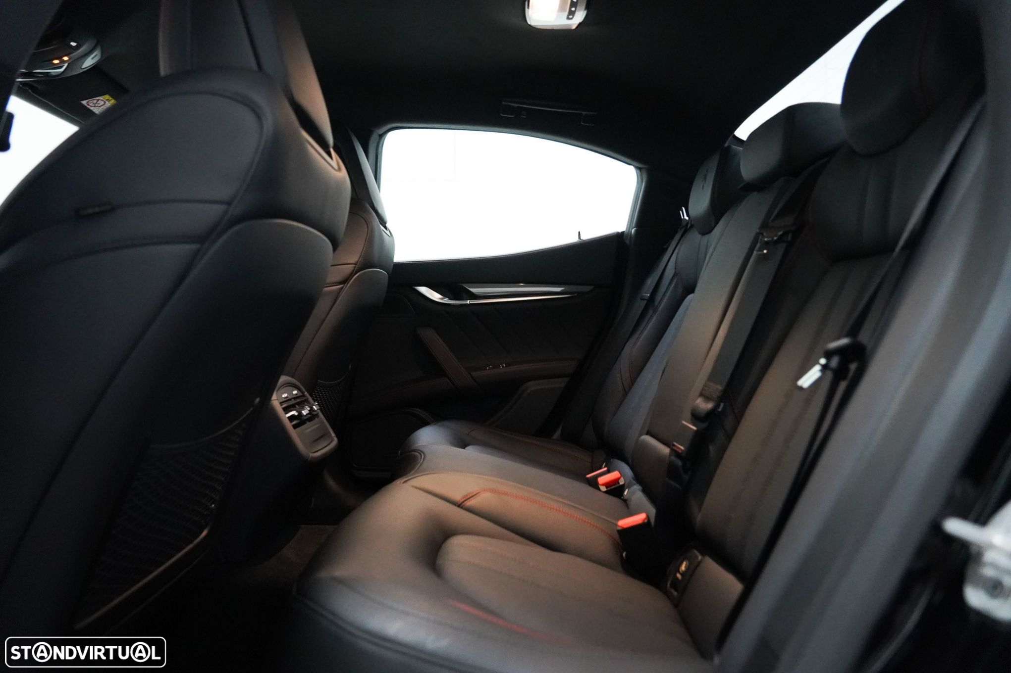 Maserati Ghibli 3.0 V6 GranLusso - 7