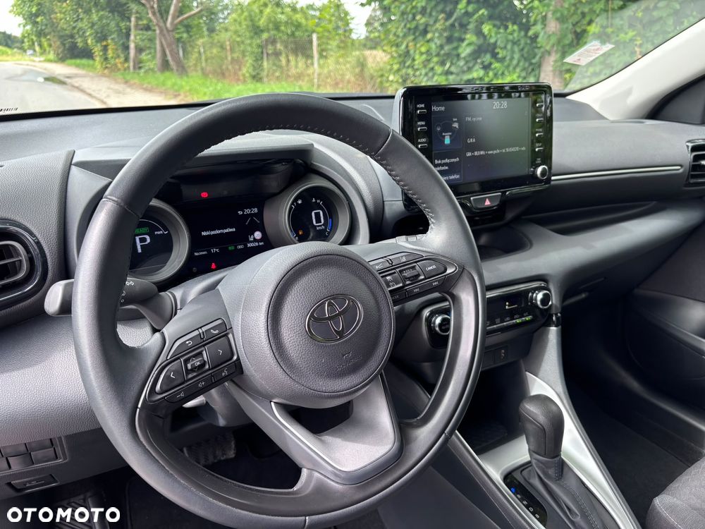 Toyota Yaris 1.5 VVT-i Elegant - 13