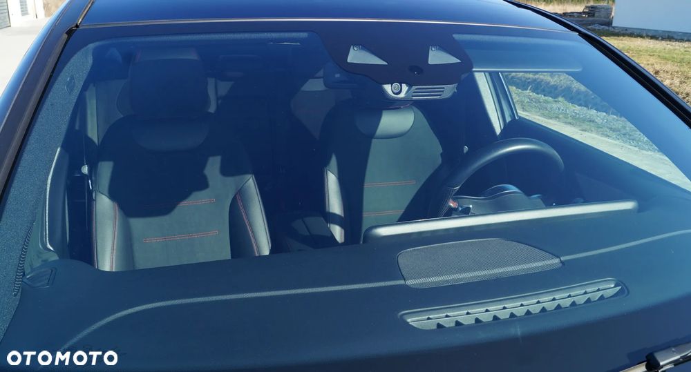 Mercedes-Benz Klasa A 250 4Matic 7G-DCT AMG Line - 33