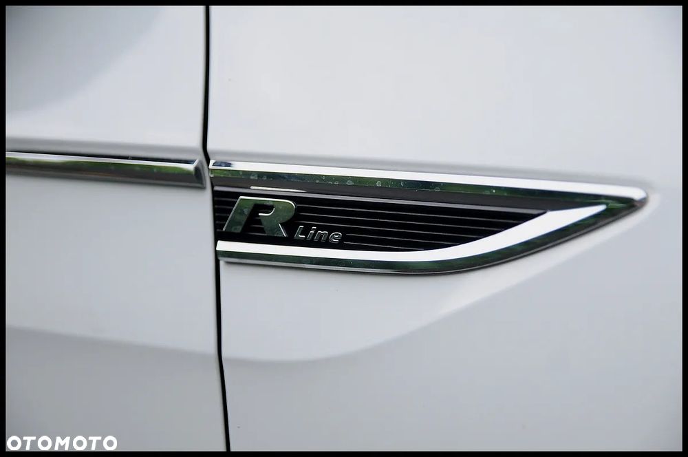 Volkswagen T-Cross 1.0 TSI OPF DSG R-Line - 30