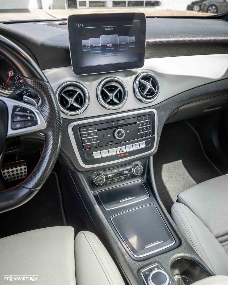 Mercedes-Benz GLA 220 d - 36
