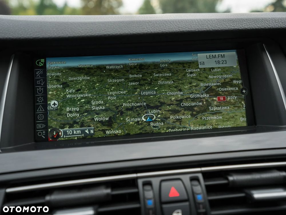 BMW Seria 5 525d Modern Line - 37