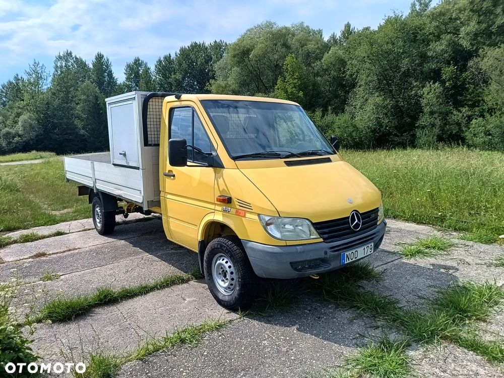 Mercedes-Benz SPRINTER 4X4 316 CDI 2.7, 5 cylindrów BLOKADA MOSTU! STAN BLACHARSKI IDEALNY! CAŁE AUTO W ORYGINALNYM LAKIERZE!!IDEALNA BAZA POD KAMPERA WYPRAWOWEGO! - 3